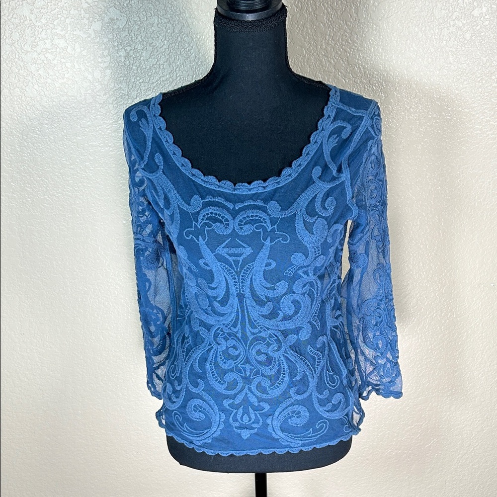 Express XS Sheer Slate Gray Ebroided Lace Scoop Neck Blouse